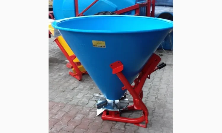 Рум, розкидач міндобрив 300, 500, 650кг Jar-met Польша - фото № 4
