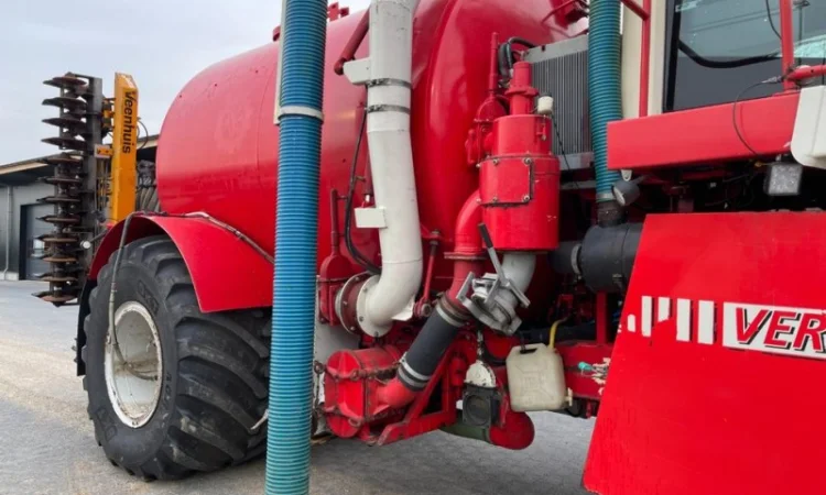 Самохідний розкидач добрив Vervaet Hydro Trike 12m3 - фото № 5