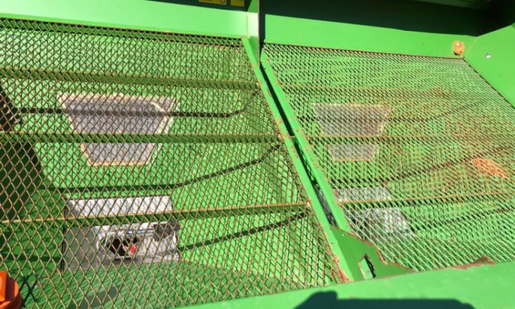 Розкидач мінеральних добрив Amazone ZA-M 1200 - фото № 5