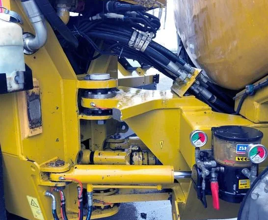 Самохідний розкидач добрив Challanger Terra Gator 2244 (2007) - фото № 5