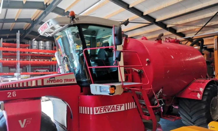 Самохідний розкидач органічних добрив Vervaet Hydro Trike 14m3 - фото № 2