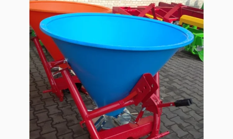 Лійка РУМ розкидач міндобрив пластик, метал 500кг - фото № 5