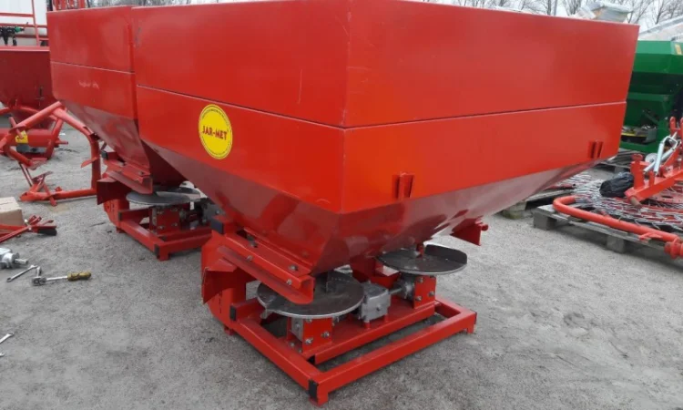 Розкидач міндобрив 1000 кг фірми Jar-Met Польща - фото № 9