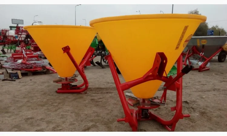 Розкидач міндобрив 500 кг фірми Jar-Met Польща - фото № 7