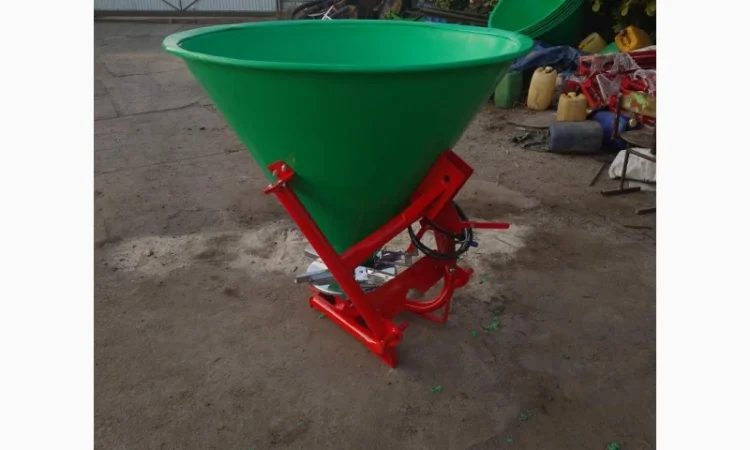 Розкидач добрив МВУ 500 л - фото № 5