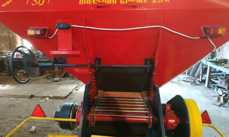 Разбрасыватель минеральных удобрений МВУ-6, МВУ-8, МВУ-5, МВУ-4 - фото № 8