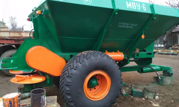 Разбрасыватель минеральных удобрений МВУ-6, МВУ-8, МВУ-5, МВУ-4 - фото № 3