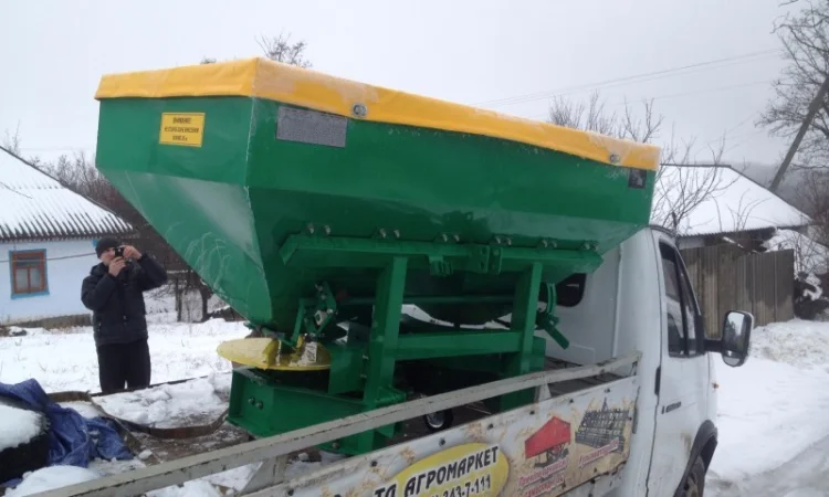 Розкидач МВД 1200 - фото № 2