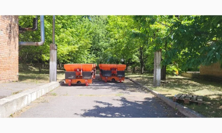 Новий навісний розкидач добрив DEXWAL TORNADO DUO 850/1200 - фото № 10