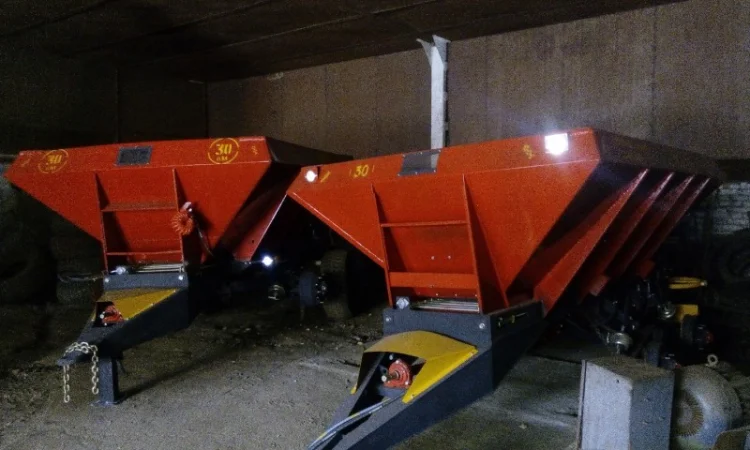 Продам разбрасыватели минеральных удобрений РМГ4. МВУ-5, 6, 8 - фото № 6