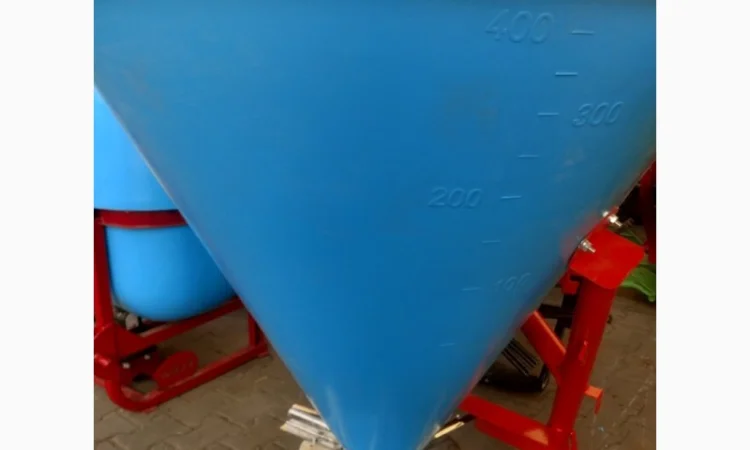 Розкидач, разбрасыватель, лійка, лейка, рум 300 - 500 - 650 - 1000 кг Польща - фото № 4