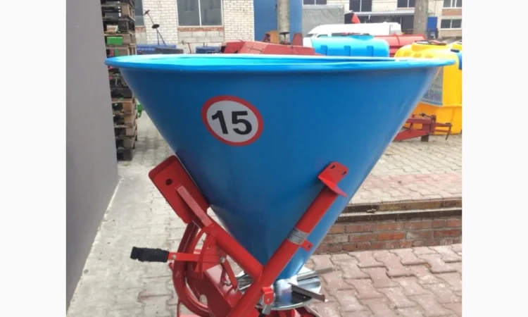 Разбрасыватель удобрений 300 - 500 - 650 - 1000 кг Польша - фото № 7