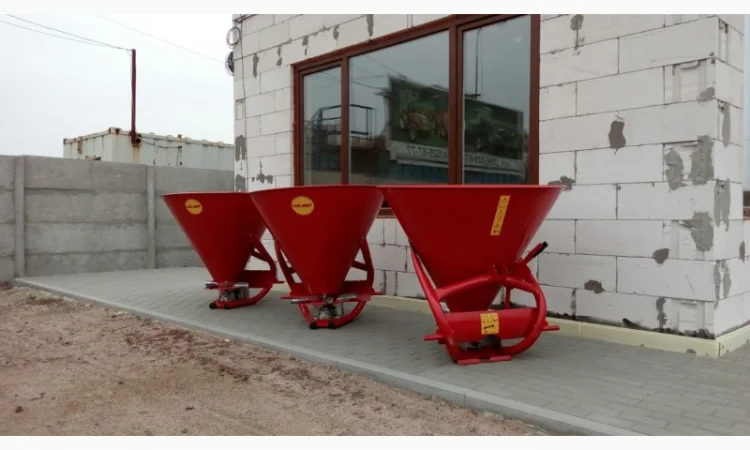 Разбрасыватель удобрений 500 кг фирмы Jar-Met (железный) - фото № 3