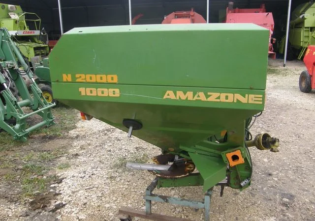 Разбрасыватель удобрений AMAZONE ZA-M 1000 л - фото № 3