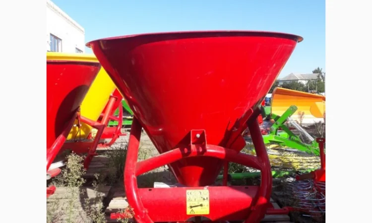 Jar-Met РУМ 500 кг розкидач добрив Jar-Met Польща - фото № 1