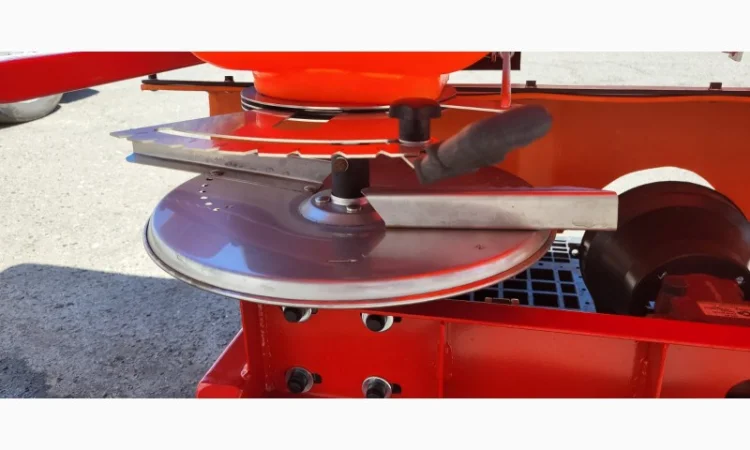 Навесной разбрасыватель удобрений / навісний розкидач добрив DEXWAL / TORNADO DUO 850/1200 - фото № 4