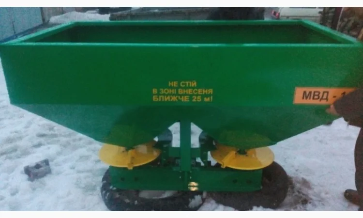 Разбрасыватель минеральных удобрений Jarmet-500 МВД-0, 7; 1200 РУН-1100 - фото № 2