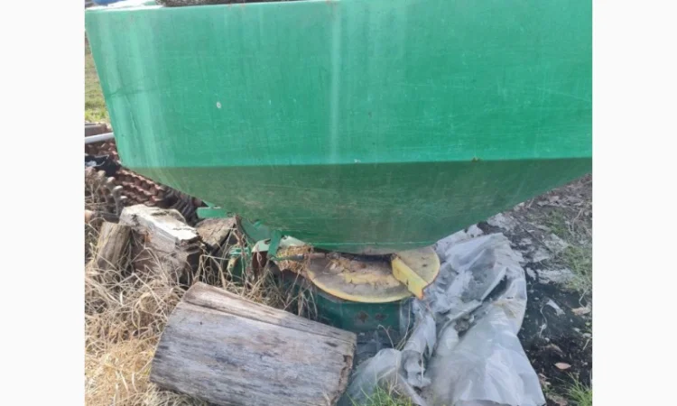 Розкидач міндобрива на дві тарілки - фото № 2