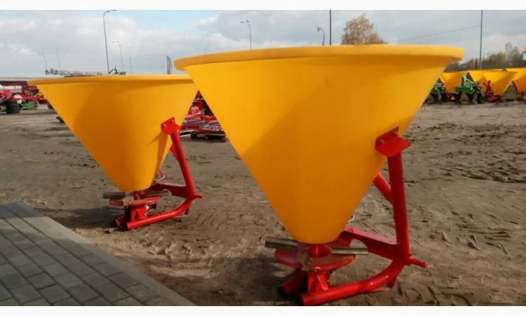 500 кг розкидач міндобрив фірми Jar-Met Польща - фото № 9