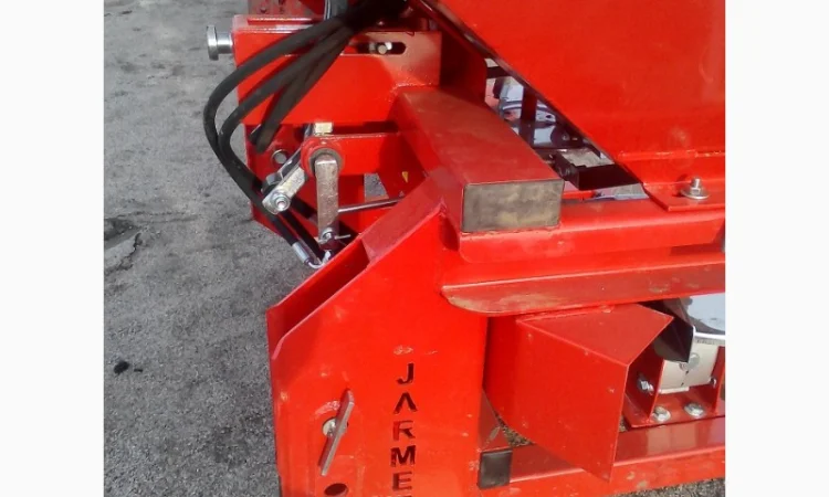 Розкидач добрив 1000 кг фірми Jar-Met Польща - фото № 15