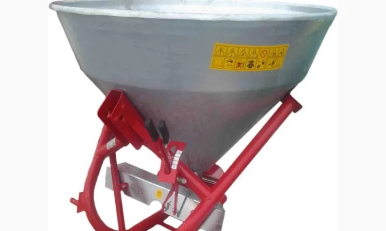 Розкидач 650 л Jar Met - фото № 1