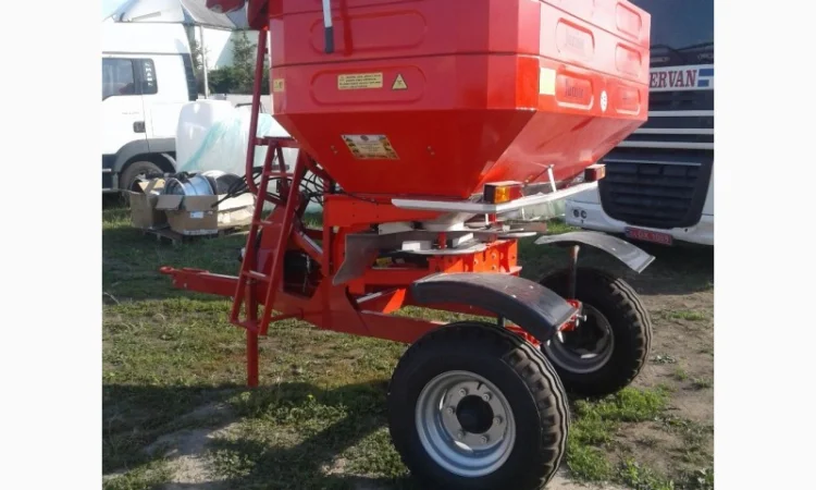 Розкидачі мінеральних добрив 500л, 1000л, 1200, 2000л - фото № 7