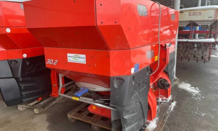 Продається розкидач мінеральних добрив RAUCH AXIS M 30.2 Q-V8 (KUHN) - фото № 5