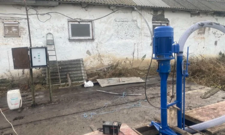 Насос-мішалка для навозних лагун, плаває перемішує закачує бочки МЖТ - фото № 3