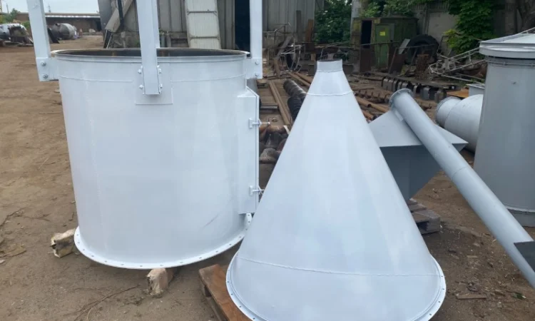 Силос, бункер со шнеком для сыпучих материалов и зерновых - фото № 5