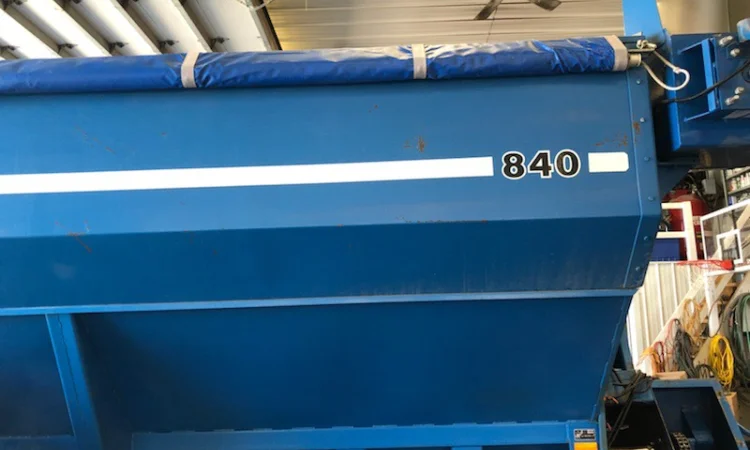 В наличии Бункер перегрузчик Кинзе Kinze 840 б/у - фото № 2