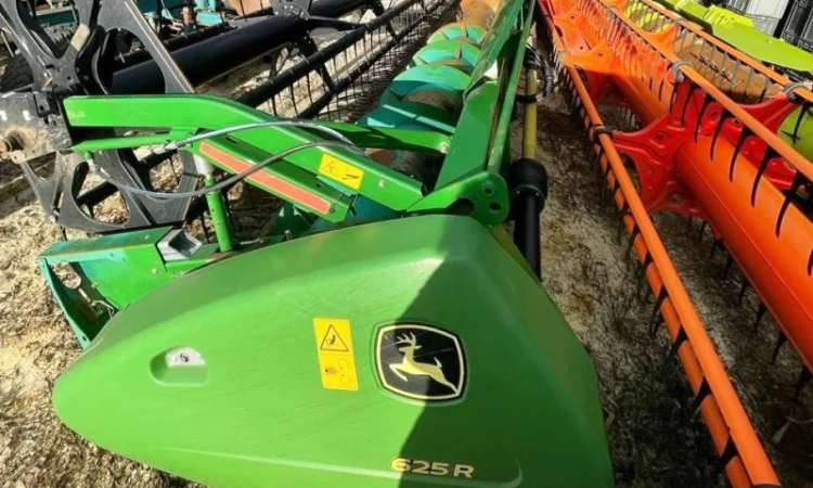 Жатка зерновая John Deere 625 R (7.62 м) - фото № 1