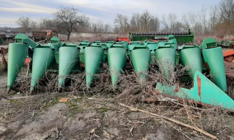 Жатка кукурудзяна John Deere 892 - фото № 1