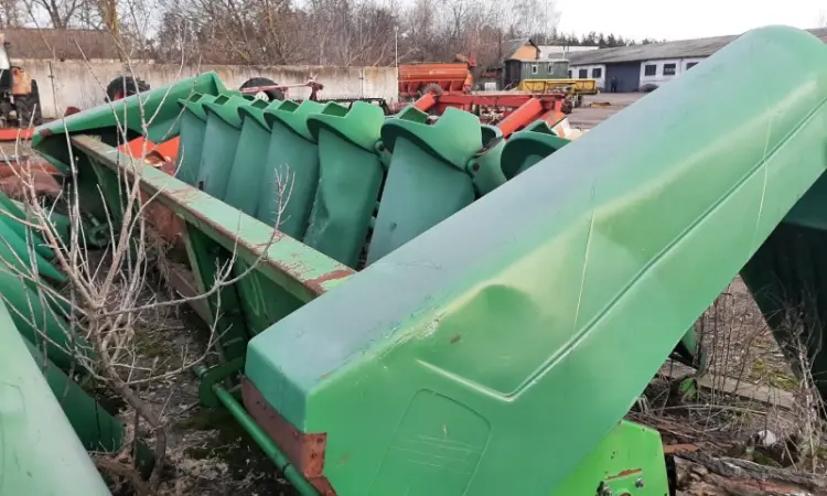 Жатка кукурудзяна John Deere 892 - фото № 4