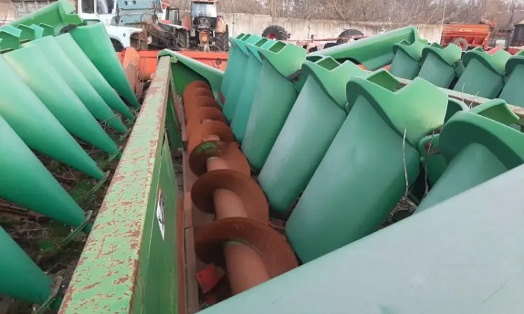 Жатка кукурудзяна John Deere 892 - фото № 7