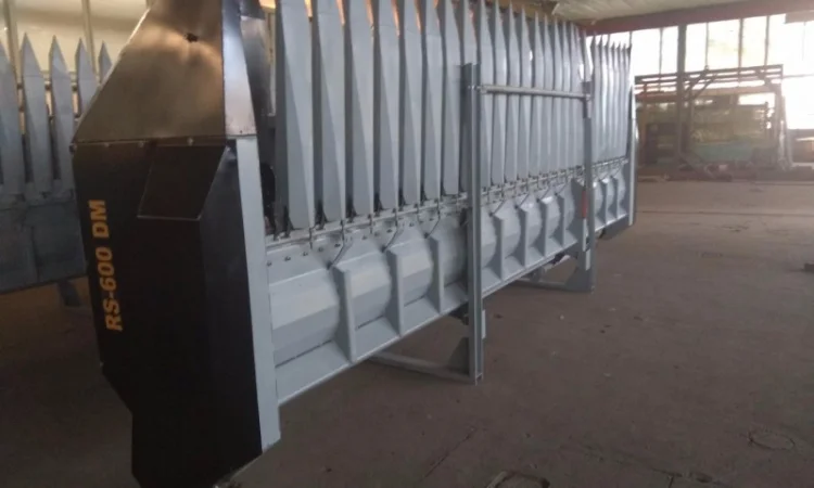 Жатка для уборки подсолнечника типа RS-600DM, Александрия - фото № 2