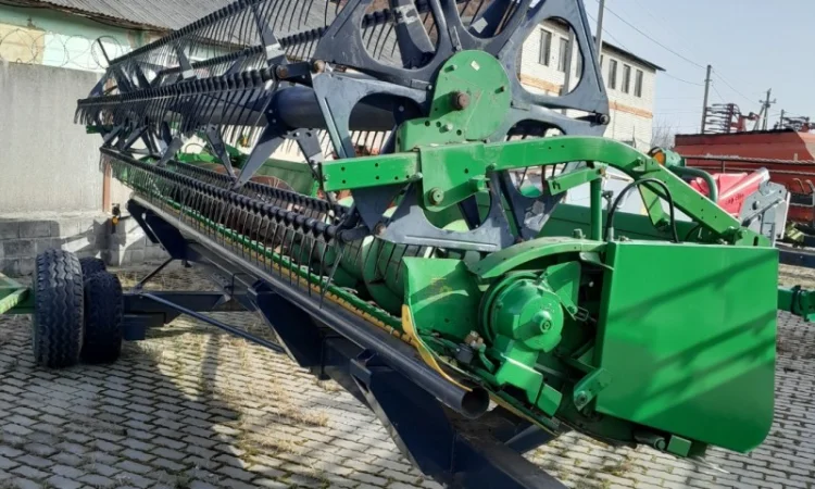 Жатка John Deere 925 F Джон Дір 925 F. В наявності. Торг - фото № 1