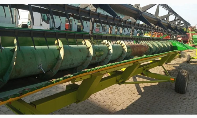 Жатка зернова John Deere 930 F - фото № 5