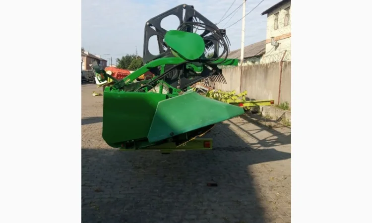 Жатка зернова John Deere 930 F - фото № 8