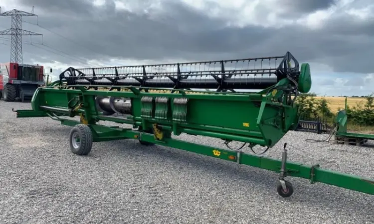 Жниварка JOHN DEERE 630 R - фото № 1