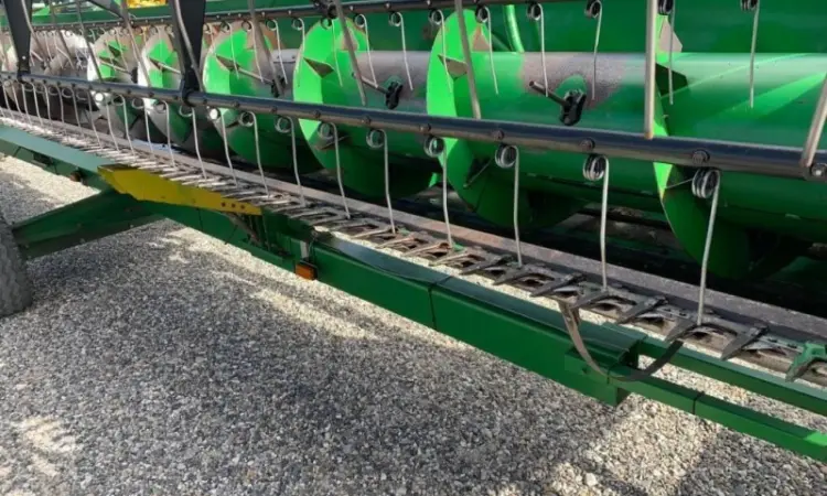 Жниварка JOHN DEERE 630 R - фото № 9