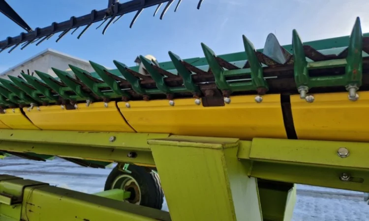 Жатка John Deere 930 Flex (2002) - фото № 4