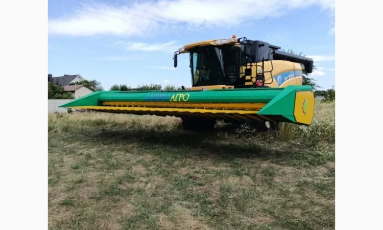 Жатка соняшникова жнс-8.2 Raptor Zafrani Зафрані - фото № 1