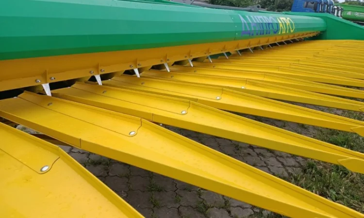 Жатка соняшникова жнс-8.2 Raptor Zafrani Зафрані - фото № 3