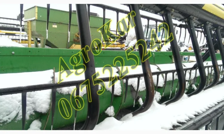 Зерновая жатка JOHN DEERE 930 flex шириной захвата 9.1 м с пневматическим наддувом - фото № 2