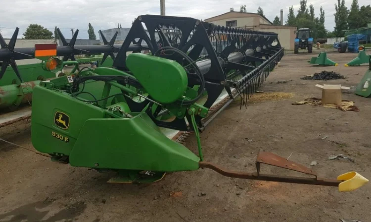 Продам зерновую жатку John Deere 930 Flex 9 - фото № 1
