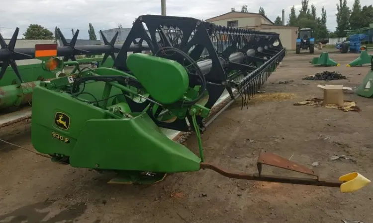 Продам зерновую жатку John Deere 930 Flex 9 - фото № 1