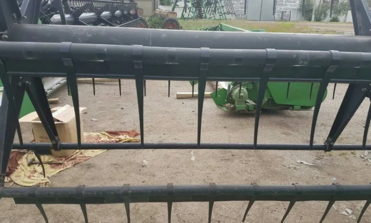 Продам зерновую жатку John Deere 930 Flex 9, 1м - фото № 5