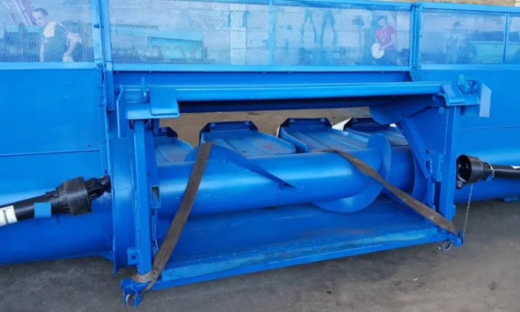 Жатка для збирання соняшника ПЗС-8 капремонт - фото № 7