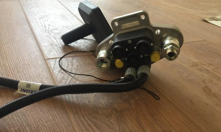 Электро-гидропровод подключения комбайнов CLAAS Lexion-0683720.0 - фото № 6