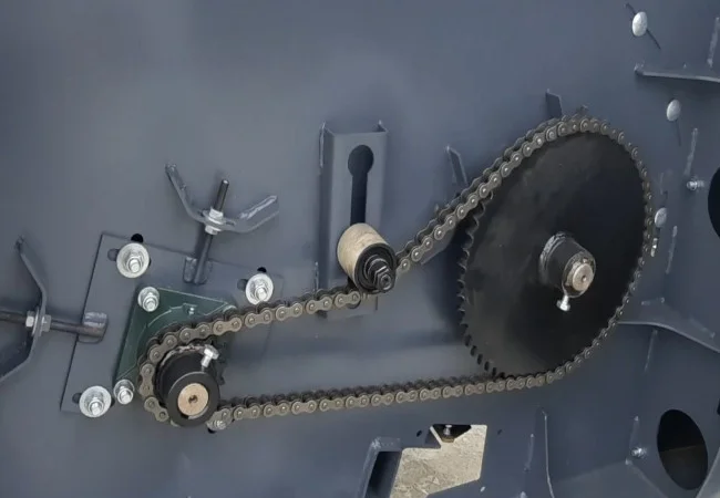 Жатка для уборки подсолнечника на Джон Дир - фото № 8